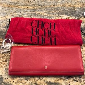 NWT special order Carolina Herrera red clutch